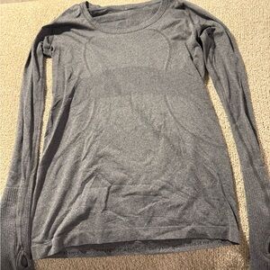 Lululemon swiftly tech dark gray